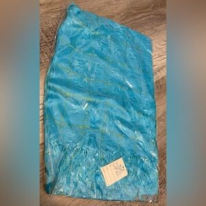 Women’s Blue Scarf